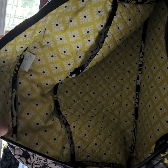 Vera Bradley duffel bag - Picture 3 of 8